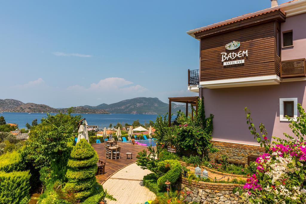 Badem Tatil Evi Селимие Екстериор снимка