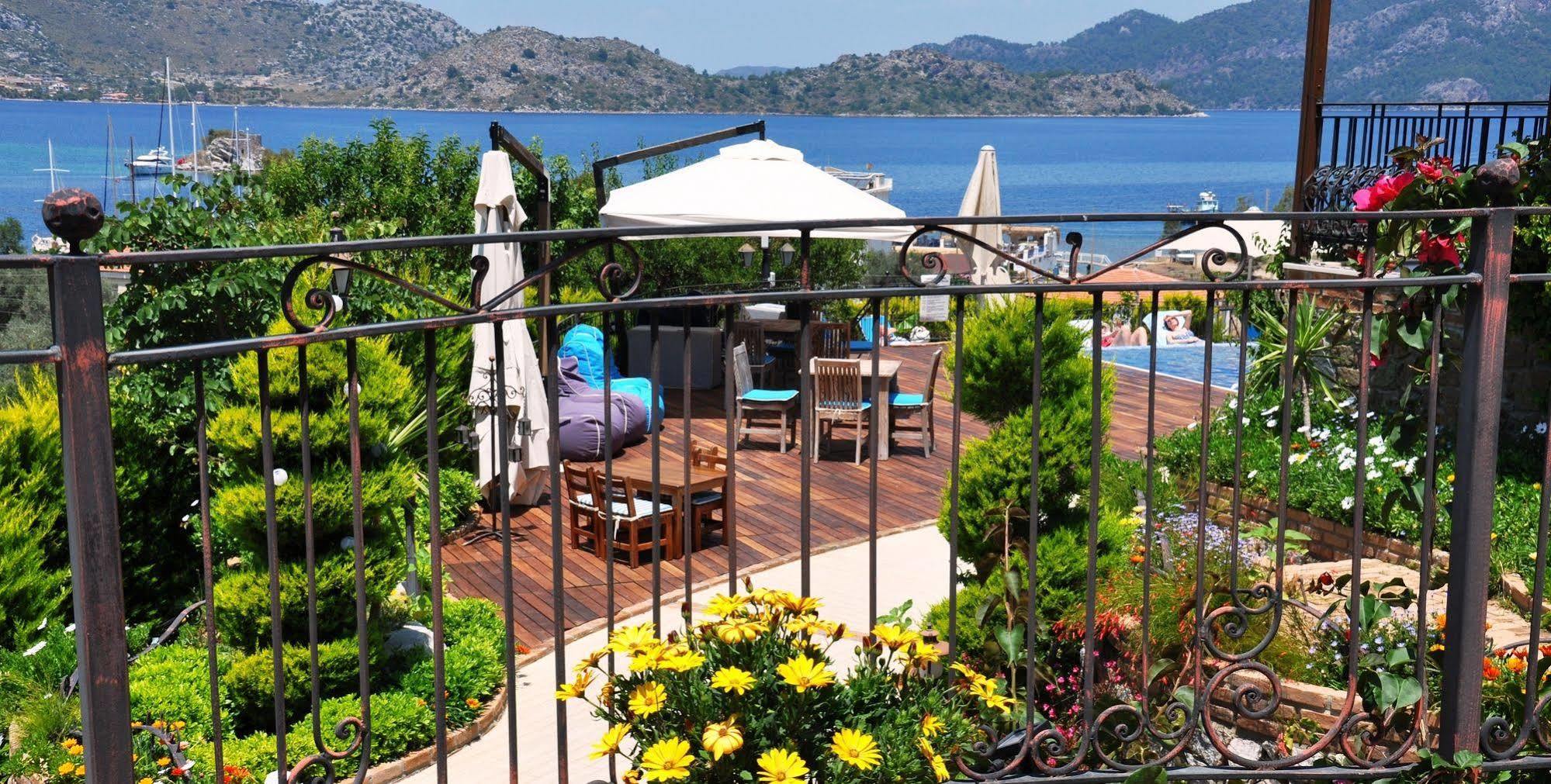 Badem Tatil Evi Селимие Екстериор снимка